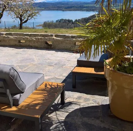 Swiss Borzoi House Alojamento de Acomodação e Pequeno-almoço 4*