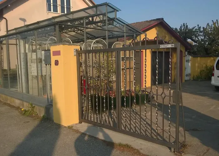 Swiss Borzoi House Bed & Breakfast