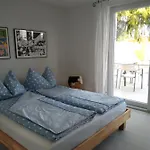 فندق مبيت وإفطار Swiss Borzoi House 4*