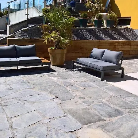 فندق مبيت وإفطار Swiss Borzoi House